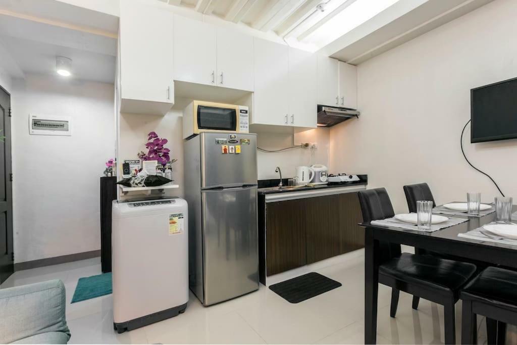 Jen'S Paranaque City Apartment Manila Dış mekan fotoğraf