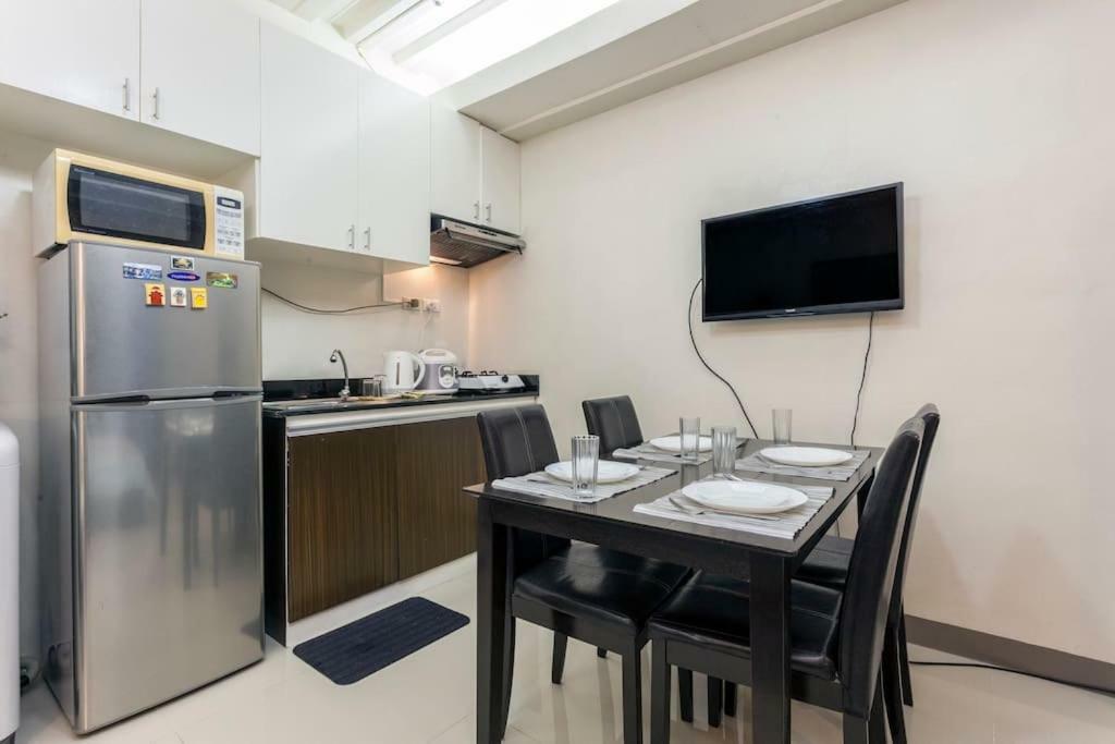 Jen'S Paranaque City Apartment Manila Dış mekan fotoğraf